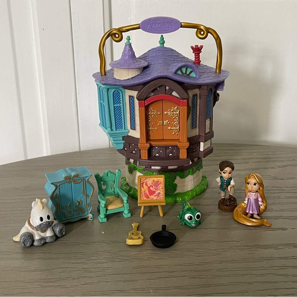 Disney Animators Collection Littles Rapunzel Tower Playset